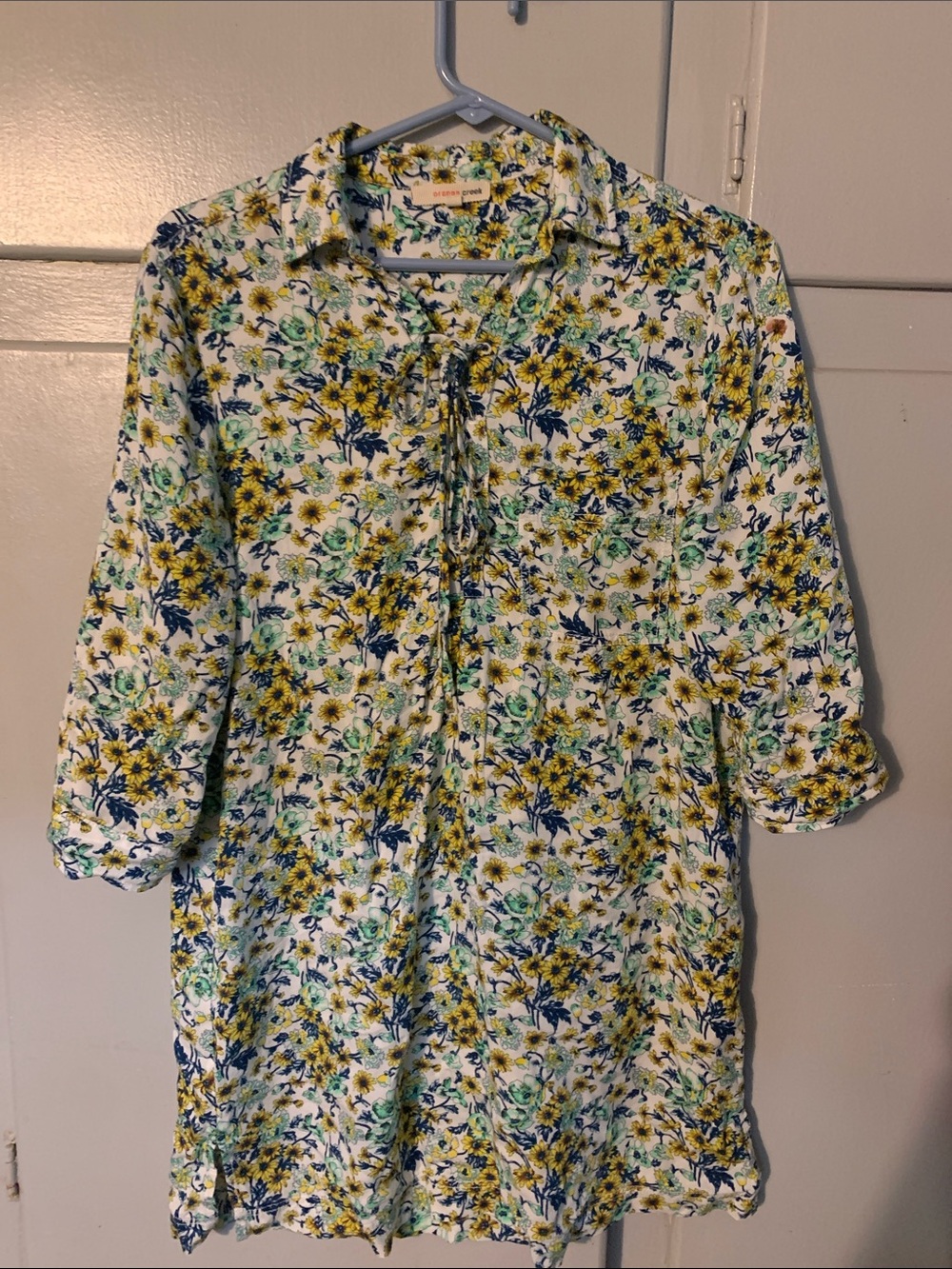 Women' Floral Tie-Front Blouse - Yellow & Blue